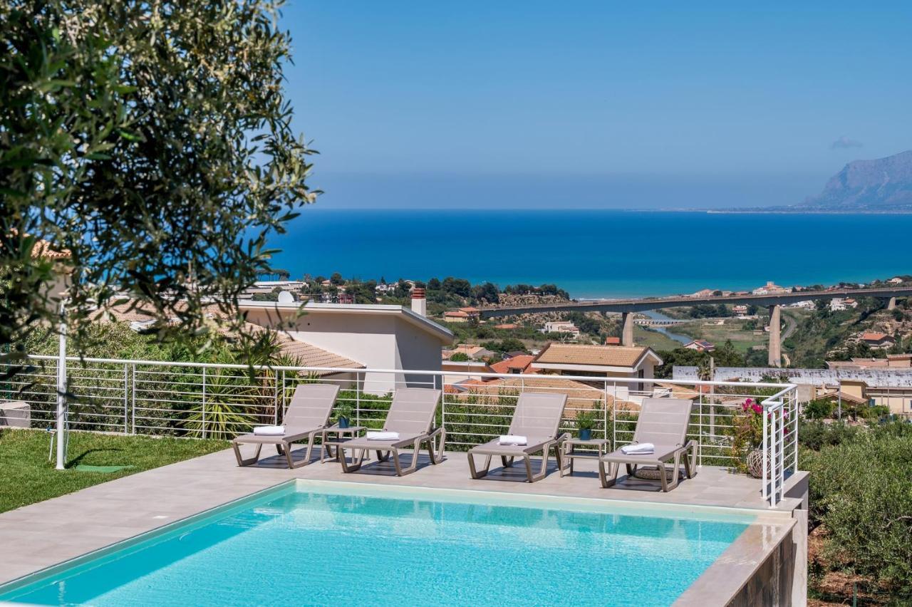 Villa Maria Con Piscina E Vista Mare Кастелламмаре-дель-Гольфо Екстер'єр фото