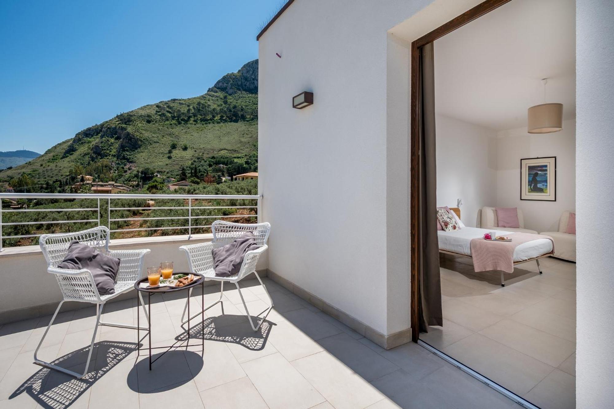 Villa Maria Con Piscina E Vista Mare Кастелламмаре-дель-Гольфо Номер фото